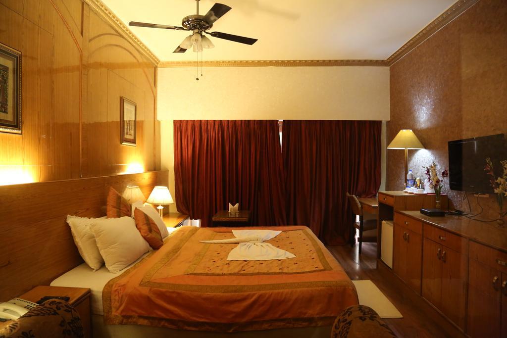 Meuse Jupiter Business And Luxury Hotel Nashik Camera foto