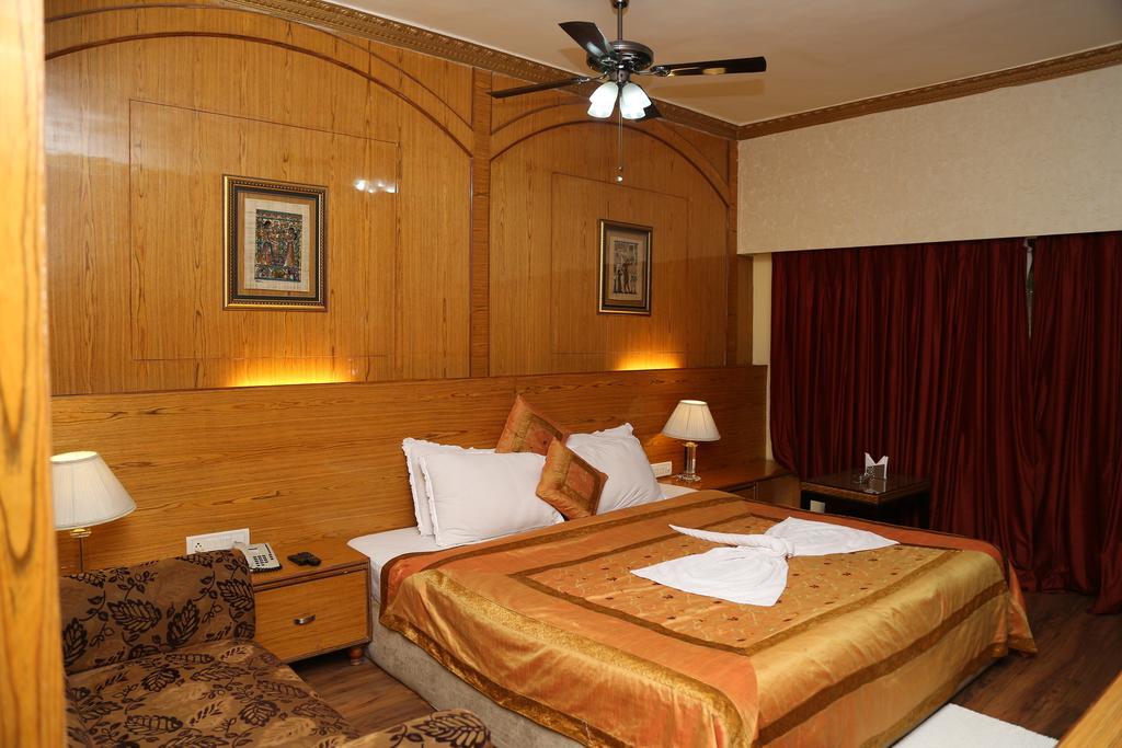 Meuse Jupiter Business And Luxury Hotel Nashik Camera foto